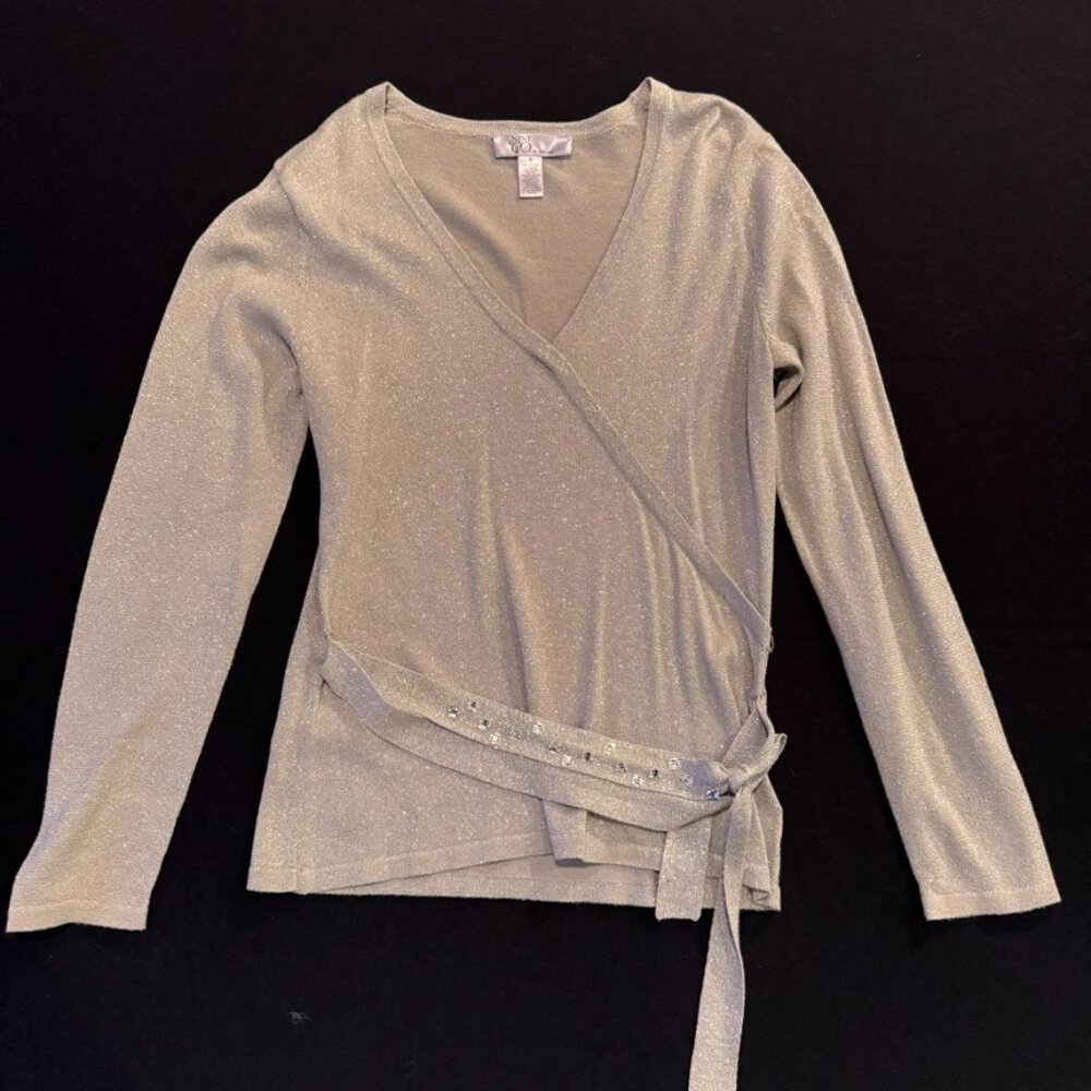 Nine & Co Silver Sparkle Long Sleeve Jeweled Belt V-Neck Sweater Womens Medium